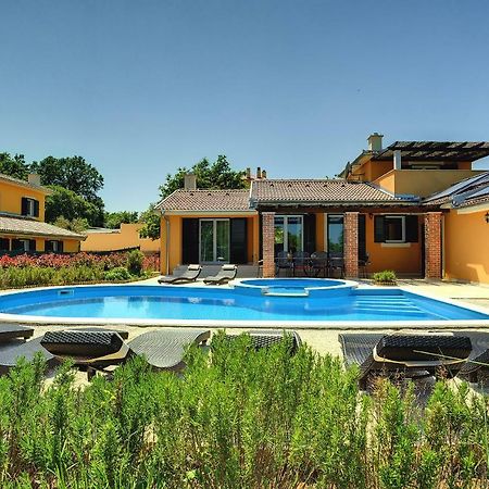 Villas Vea Histria Rezanci Luaran gambar